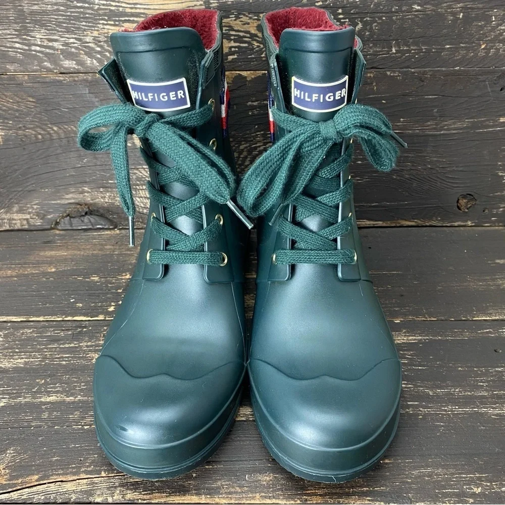 Tommy Hilfiger Trineti Green Rainbow Women's Size 11 - Picture 2 of 12